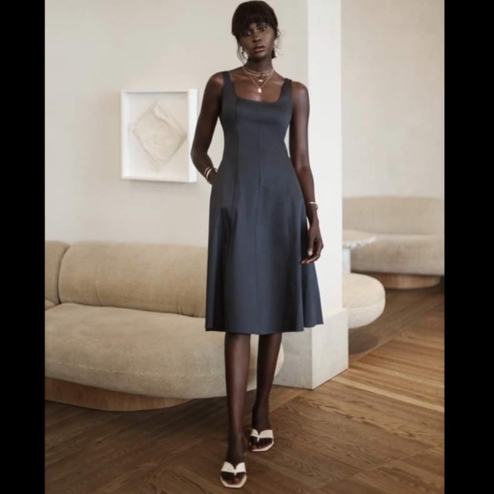 club monaco wide neck panel dress NEW Club Monaco Wide Neck Panel Dress Size 00
